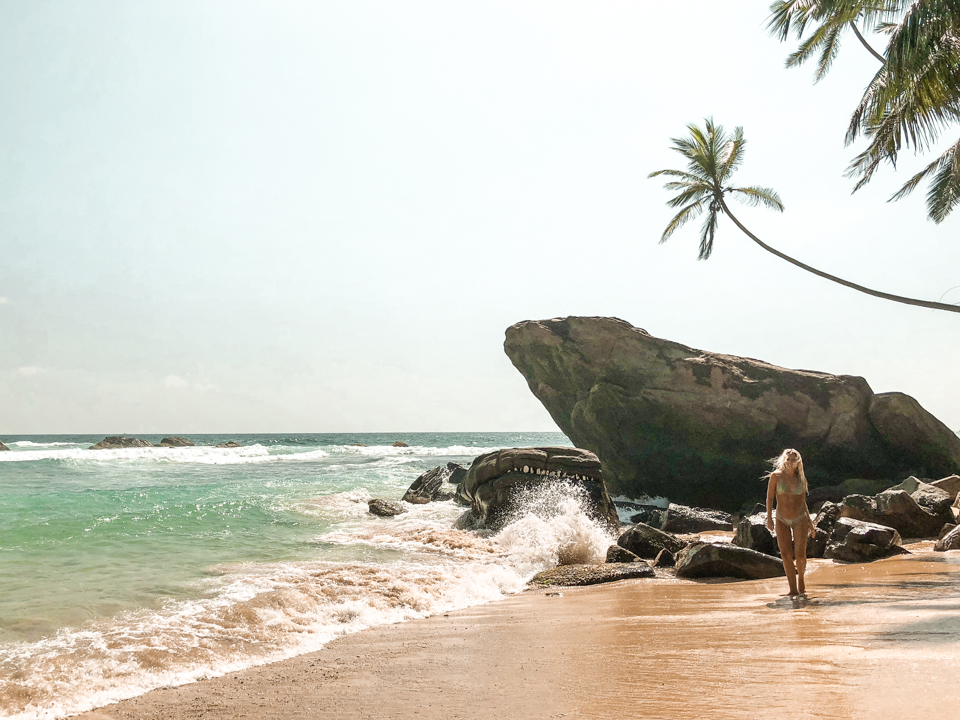 Dreaming of elsewhere Unawatuna sri lanka