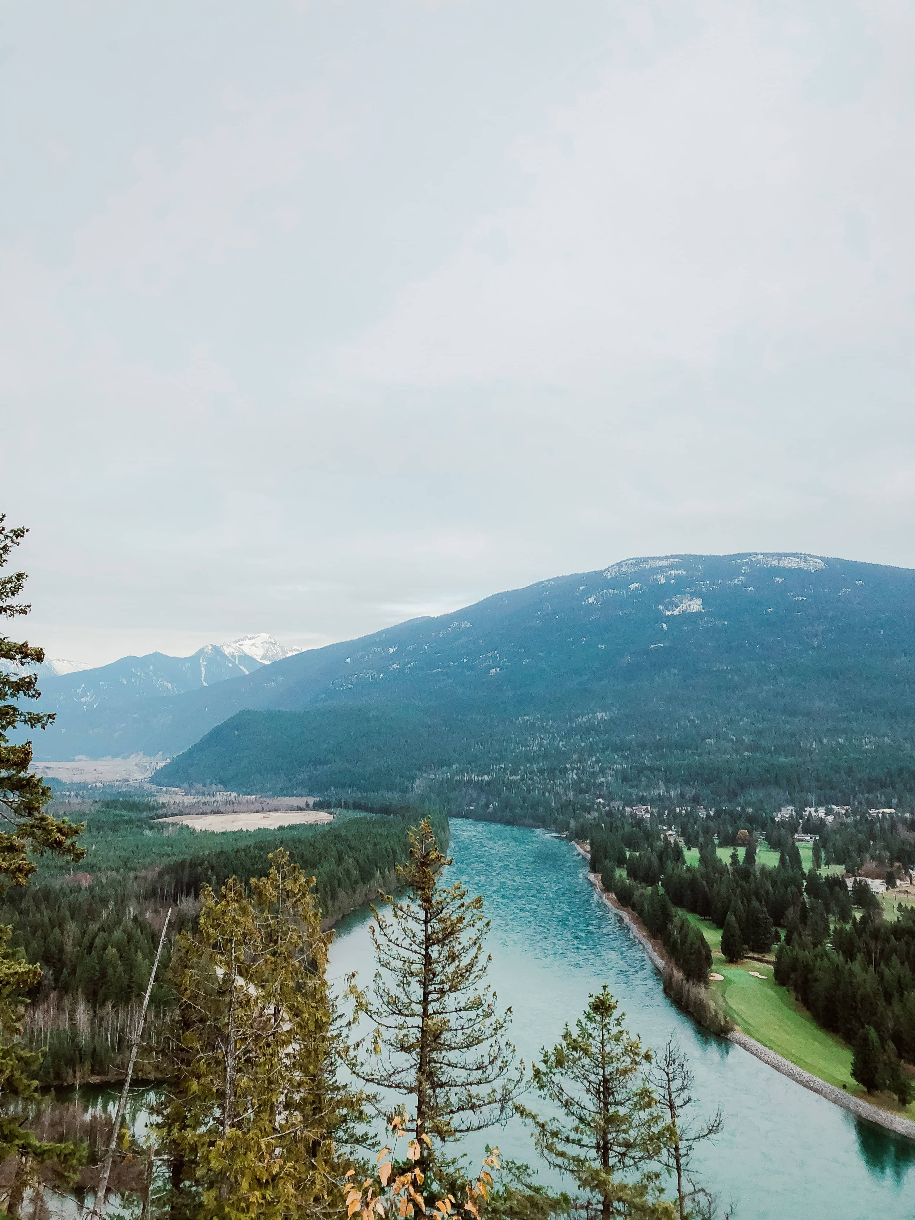 REVELSTOKE (2 Days):